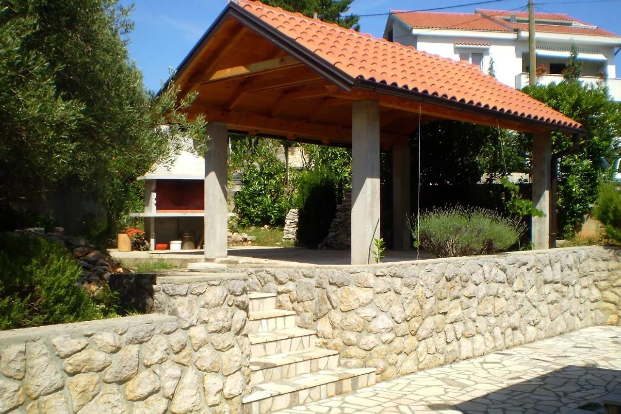 Apartment Pinezici 5319B 0*, Pinezici (Krk) Croatia